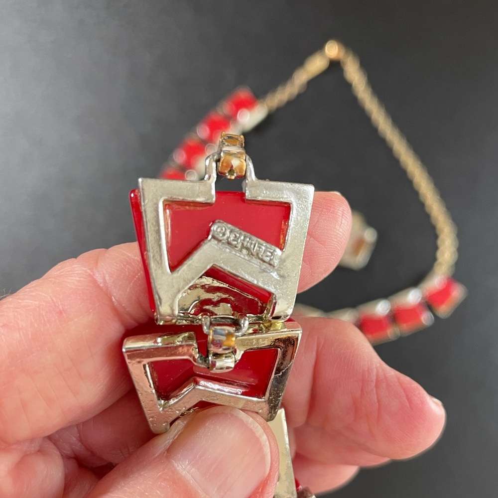 Charel Cherry Red & Silver Thermoset Parure- Necklace, Bracelet, Earrings, 1950s - Picture 12 of 16